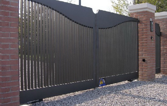 Купить новые ворота Абакан откатные в Соликамске по цене от 81744 руб