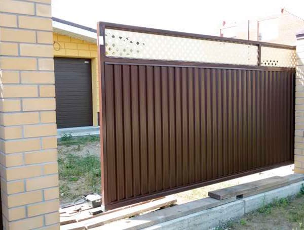 Эстетика и Надежность: Ворота Grand Line для Вашего Дома в Соликамске от 36581 руб