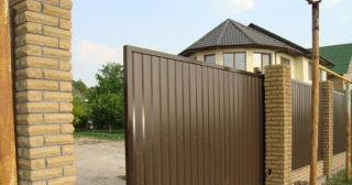 Купить откатные ворота из профнастила Соликамск, цена от 1738 руб.