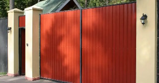 Купить ворота из профнастила Соликамск, цена от 4037 руб.